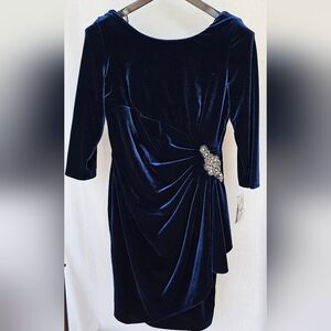 NWT Alex Evenings Deep Blue Velvet/Velour Dress With Beaded Side Ruching